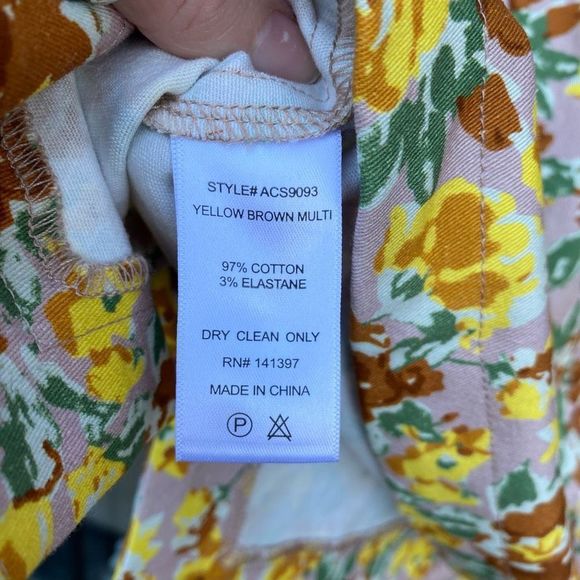 ASTR The Label NWT Women’s Floral Side Slit Mini Skirt Size XS - Picture 6 of 11